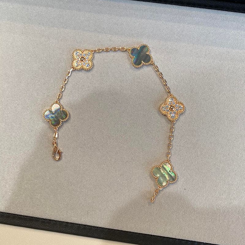 Van Cleef & Arpels Vintage Alhambra Five Motifs Pearl Bracelet
