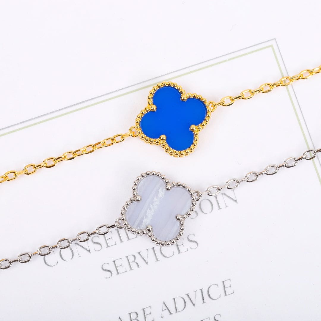Van Cleef & Arpels Vintage Alhambra White Chalcedony 10 Motifs Necklace